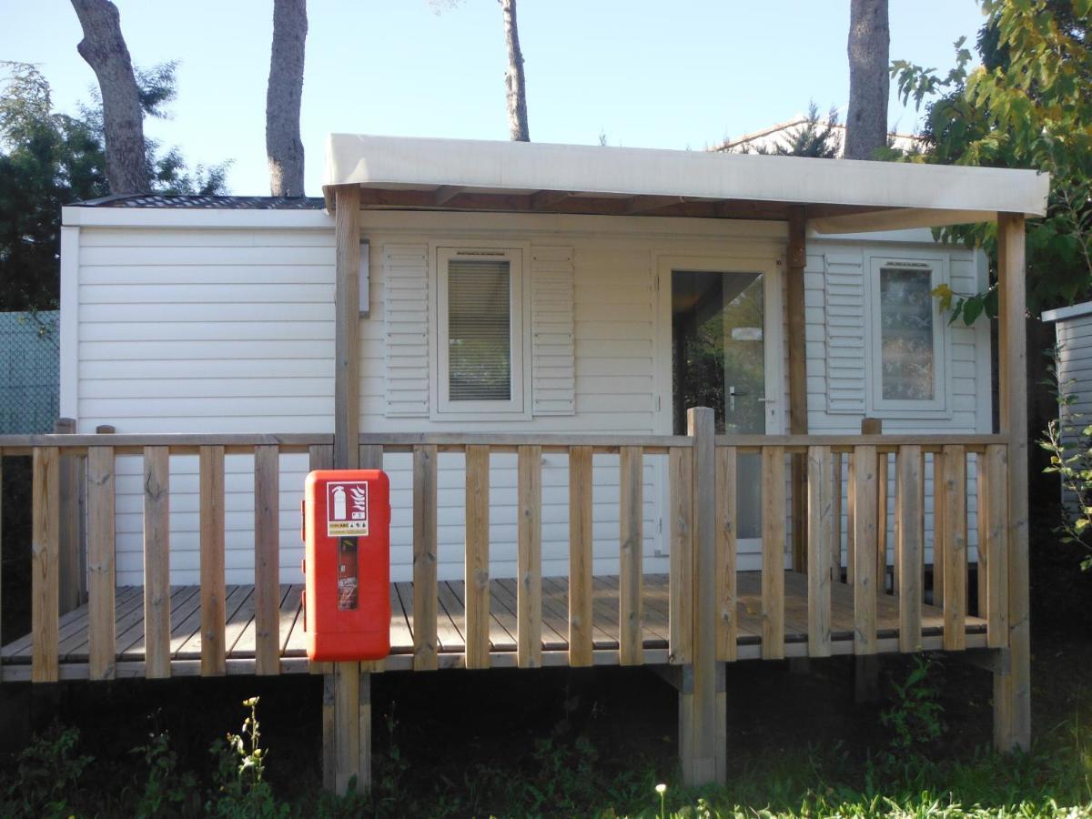 Camping L'Elephant Saint-Raphaël Exterior foto